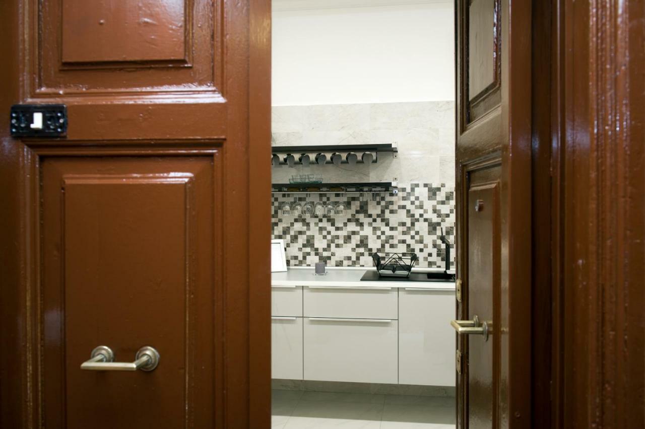 Ottaviano Exclusive Maison Rome Bagian luar foto