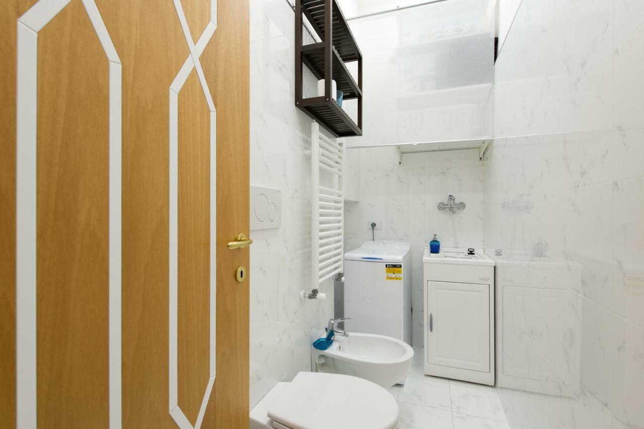 Ottaviano Exclusive Maison Rome Bagian luar foto